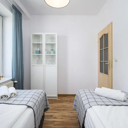アパート Apartament Winnicka Prostywynajem *