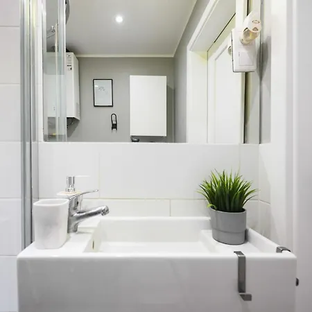 Apartament Winnicka Prostywynajem 아파트